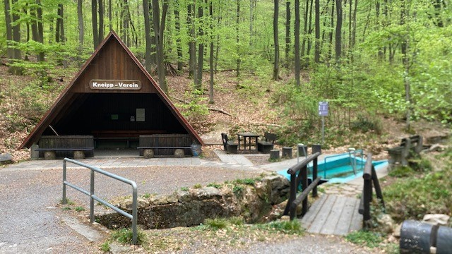 unterwegs sein am 06. Juli 2025 Weilburger Bach bei Wiesbaden-Dotzheim